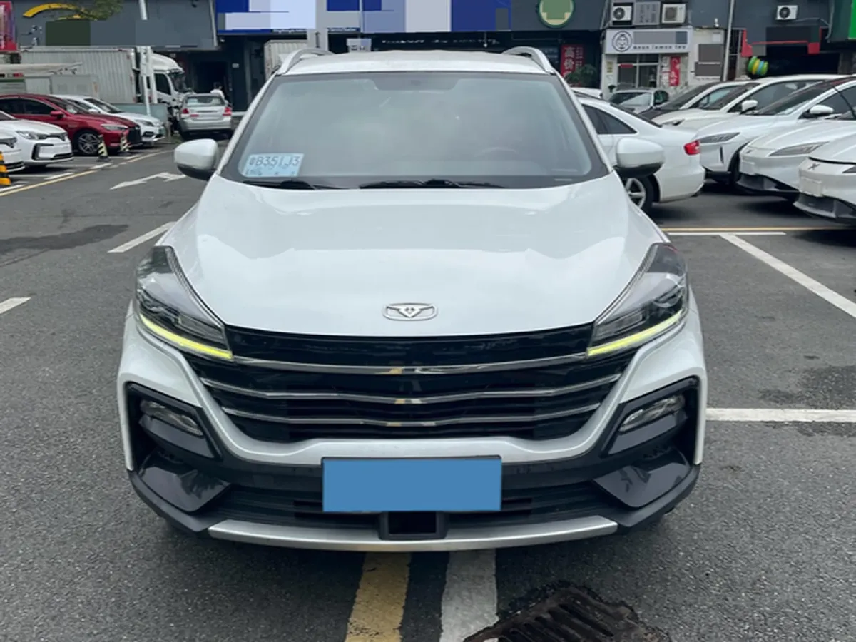 2020 KaiYi XuanJie 1.5L 116HP L4 5MT,autocango,china used car exporter,china ev exporter,chinese used car exporter,chinese used ev exporter