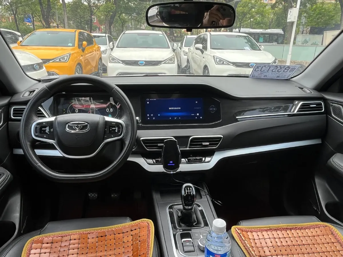 2020 KaiYi XuanJie 1.5L 116HP L4 5MT,autocango,china used car exporter,china ev exporter,chinese used car exporter,chinese used ev exporter