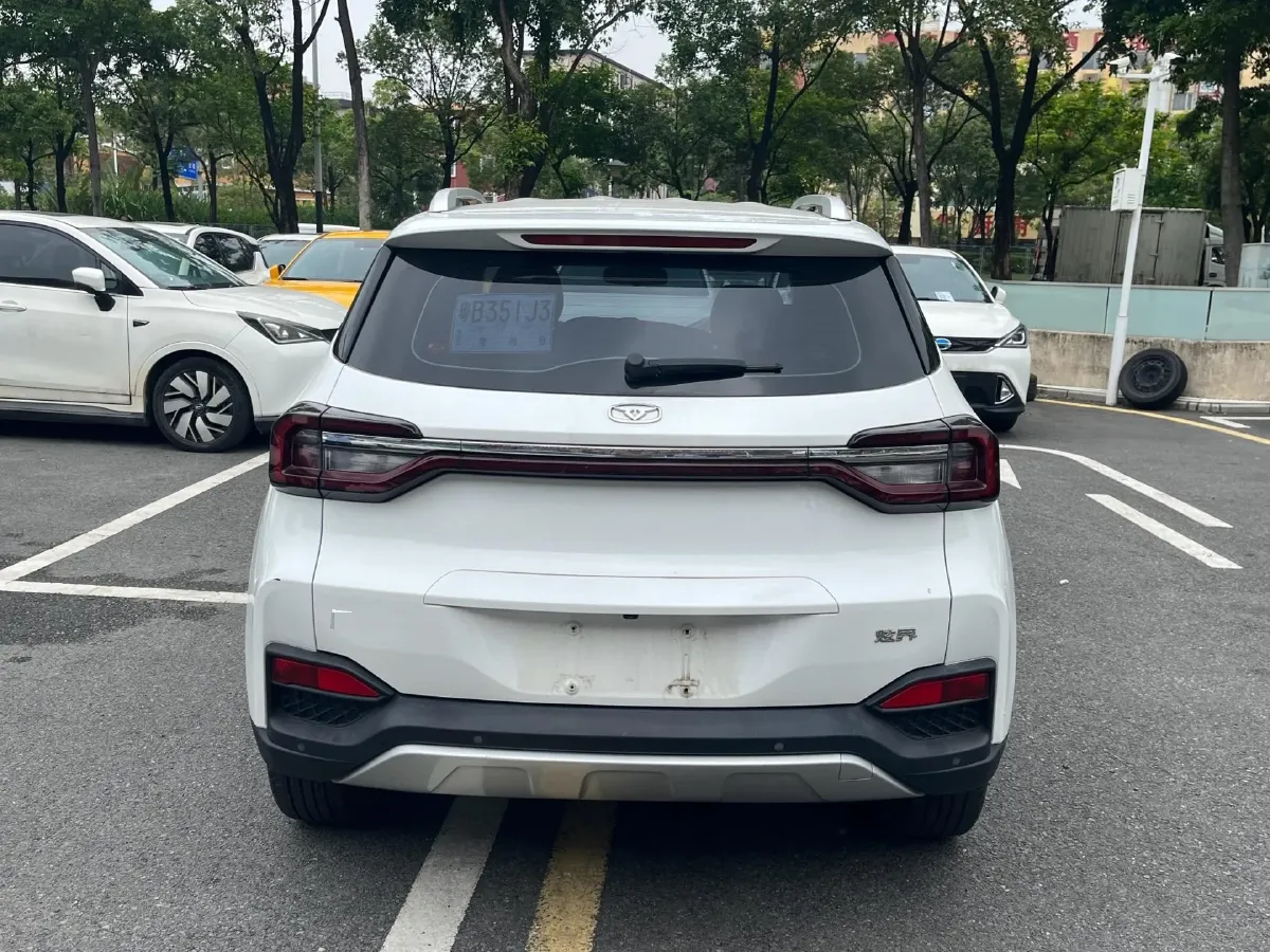 2020 KaiYi XuanJie 1.5L 116HP L4 5MT,autocango,china used car exporter,china ev exporter,chinese used car exporter,chinese used ev exporter