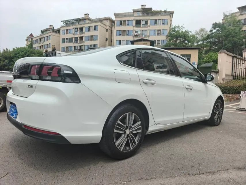 2018 Peugeot 308 1.6L 117HP L4 6AT,autocango,china used car exporter,china ev exporter,chinese used car exporter,chinese used ev exporter