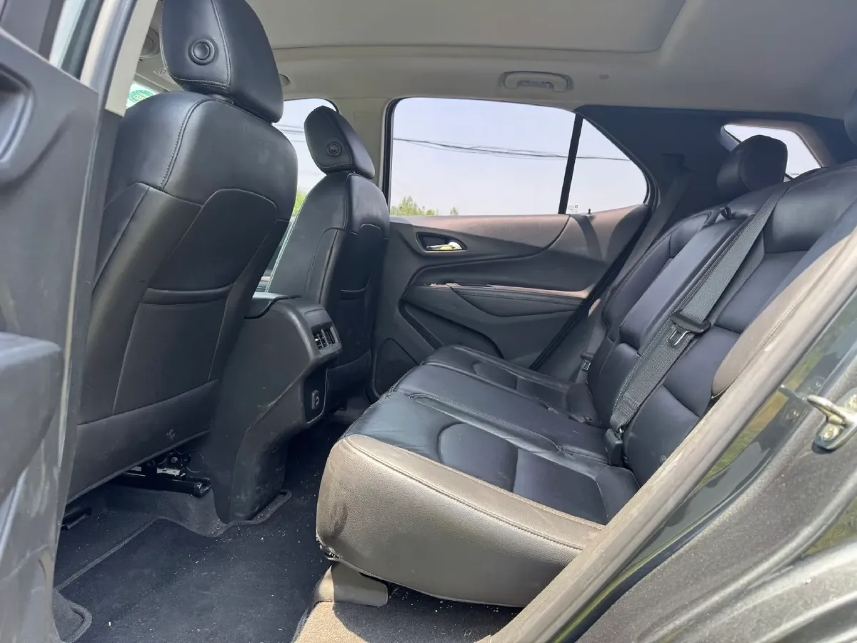 2019 Chevrolet Equinox 1.5T 169HP L4 6AT,autocango,china used car exporter,china ev exporter,chinese used car exporter,chinese used ev exporter