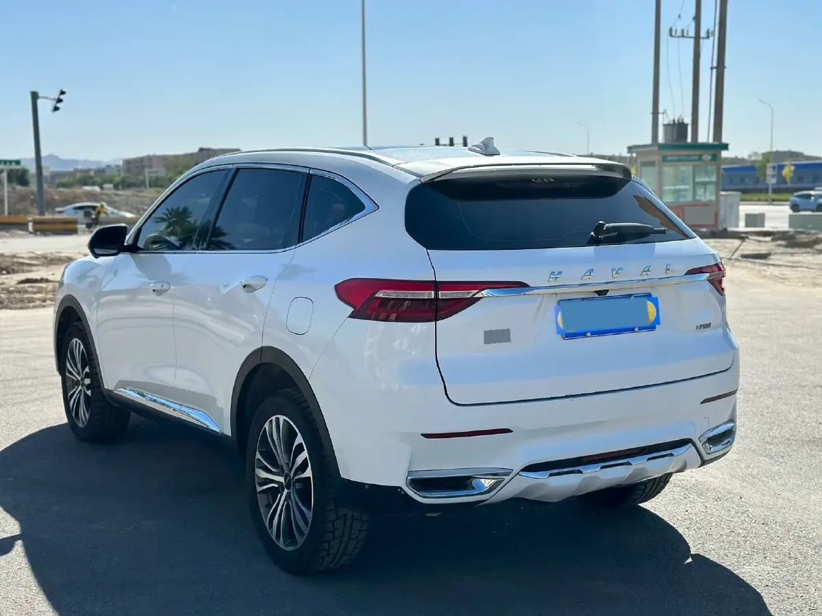 2021 Haval F7 2.0T 224HP L4 7DCT,autocango,china used car exporter,china ev exporter,chinese used car exporter,chinese used ev exporter