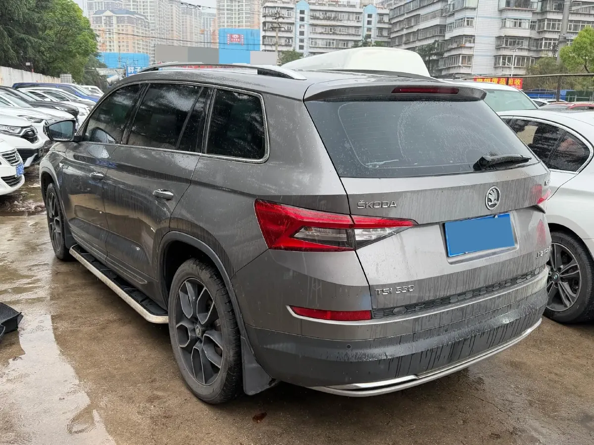 2017 Skoda Kodiak 1.8T 180HP L4 7DCT,autocango,china used car exporter,china ev exporter,chinese used car exporter,chinese used ev exporter