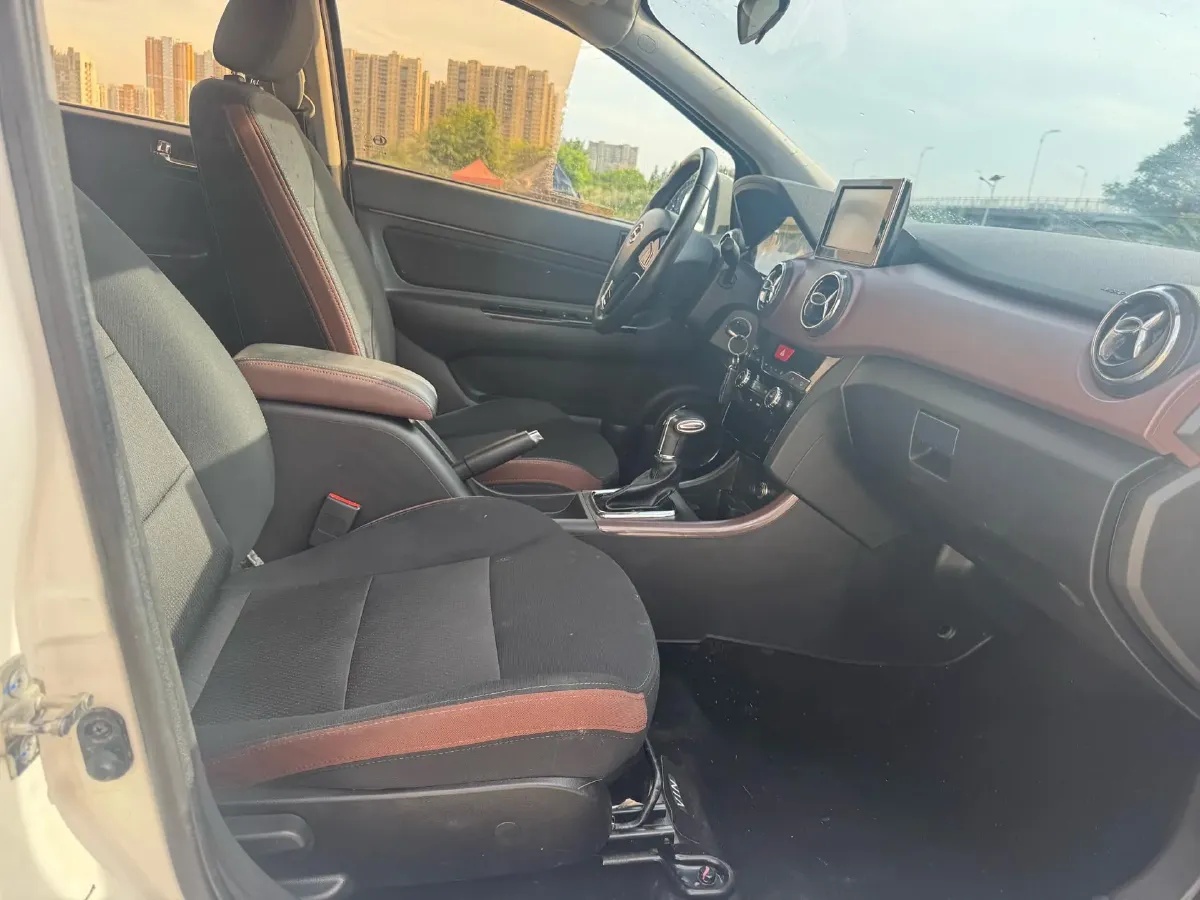 2017 BAIC ChangHe Q25 1.5L 116HP L4 4AT,autocango,china used car exporter,china ev exporter,chinese used car exporter,chinese used ev exporter