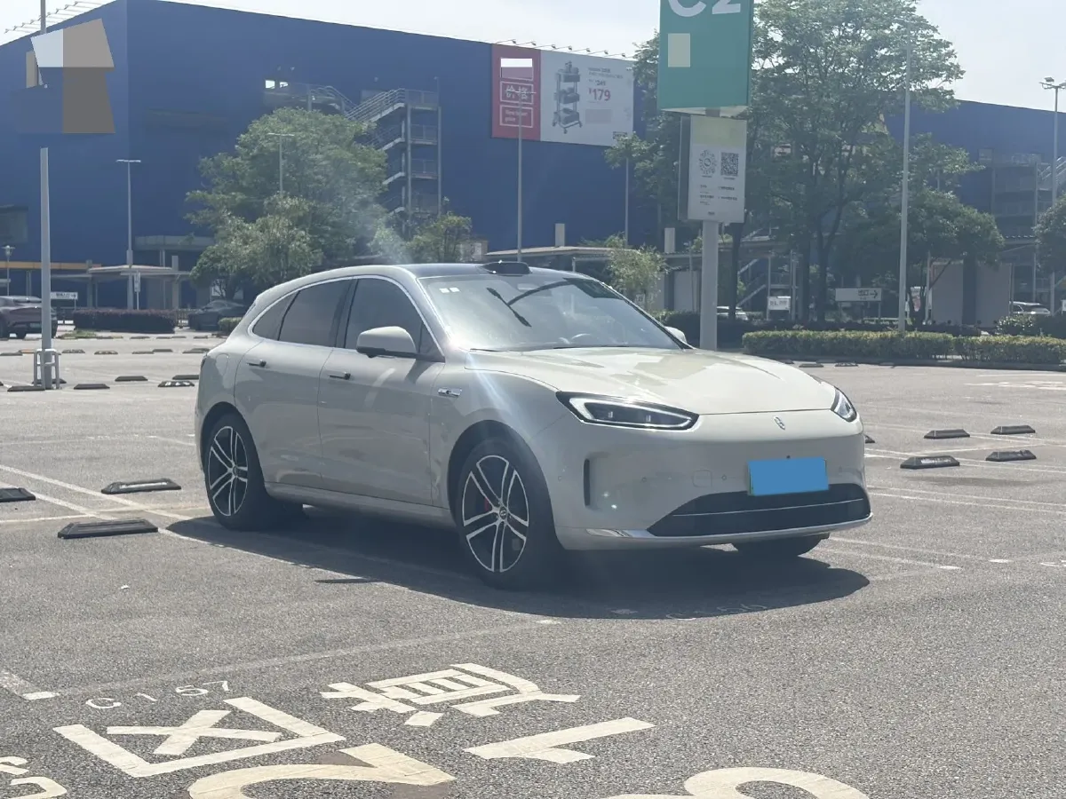 2025 AITO AITO M5 1.5T 152HP L4 REEV 42KWH,autocango,china used car exporter,china ev exporter,chinese used car exporter,chinese used ev exporter