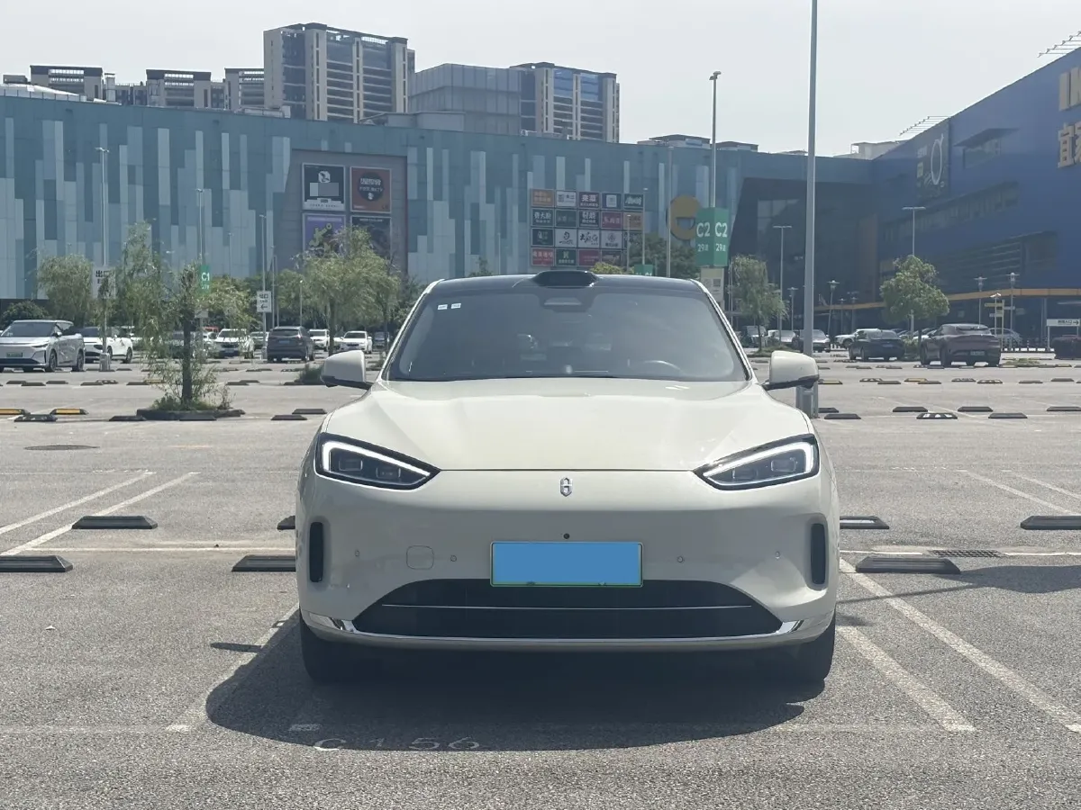 2025 AITO AITO M5 1.5T 152HP L4 REEV 42KWH,autocango,china used car exporter,china ev exporter,chinese used car exporter,chinese used ev exporter