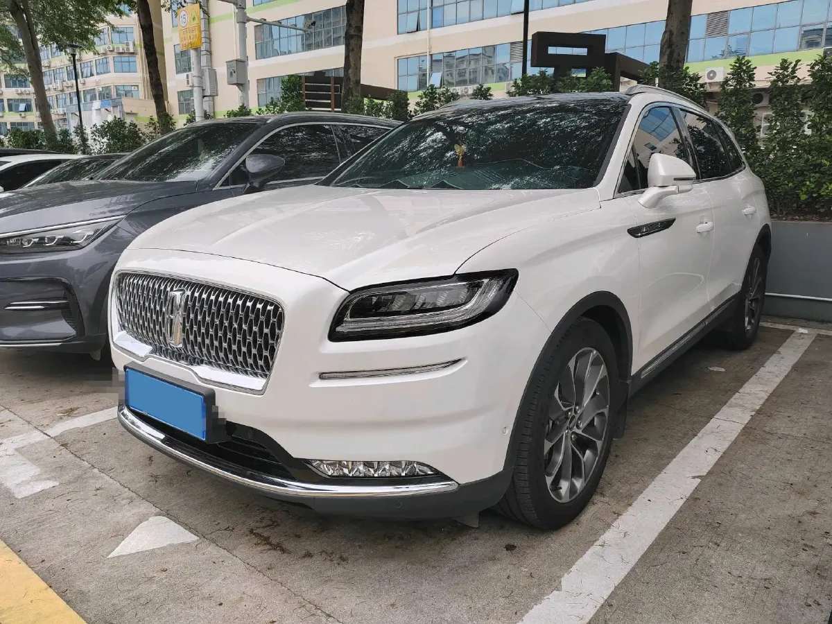 2021 Lincoln Nautilus 2.0T 245HP L4 8AT,autocango,china used car exporter,china ev exporter,chinese used car exporter,chinese used ev exporter
