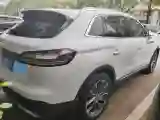 2021 Lincoln Nautilus 2.0T 245HP L4 8AT