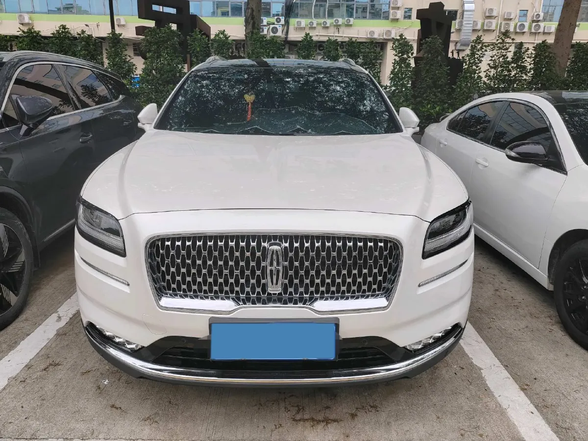 2021 Lincoln Nautilus 2.0T 245HP L4 8AT,autocango,china used car exporter,china ev exporter,chinese used car exporter,chinese used ev exporter