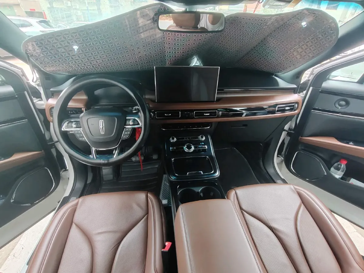 2021 Lincoln Nautilus 2.0T 245HP L4 8AT,autocango,china used car exporter,china ev exporter,chinese used car exporter,chinese used ev exporter