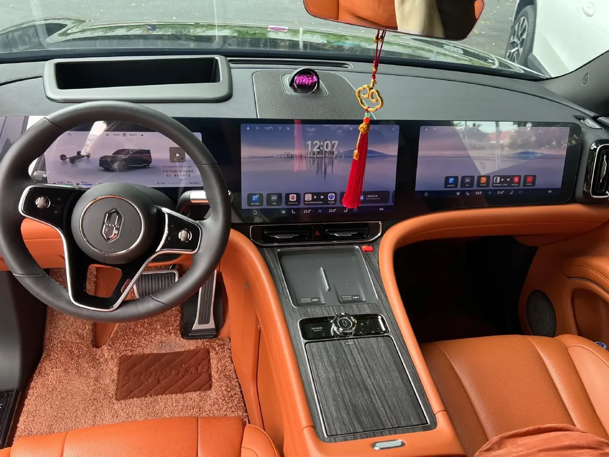 2024 AITO AITO M9 1.5T 152HP L4 REEV 42KWH,autocango,china used car exporter,china ev exporter,chinese used car exporter,chinese used ev exporter