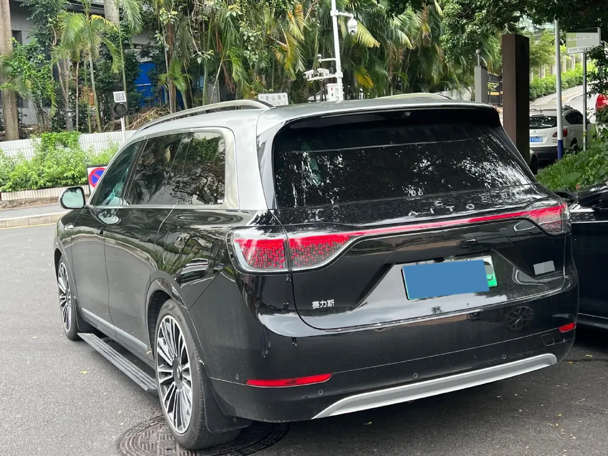 2024 AITO AITO M9 1.5T 152HP L4 REEV 42KWH,autocango,china used car exporter,china ev exporter,chinese used car exporter,chinese used ev exporter