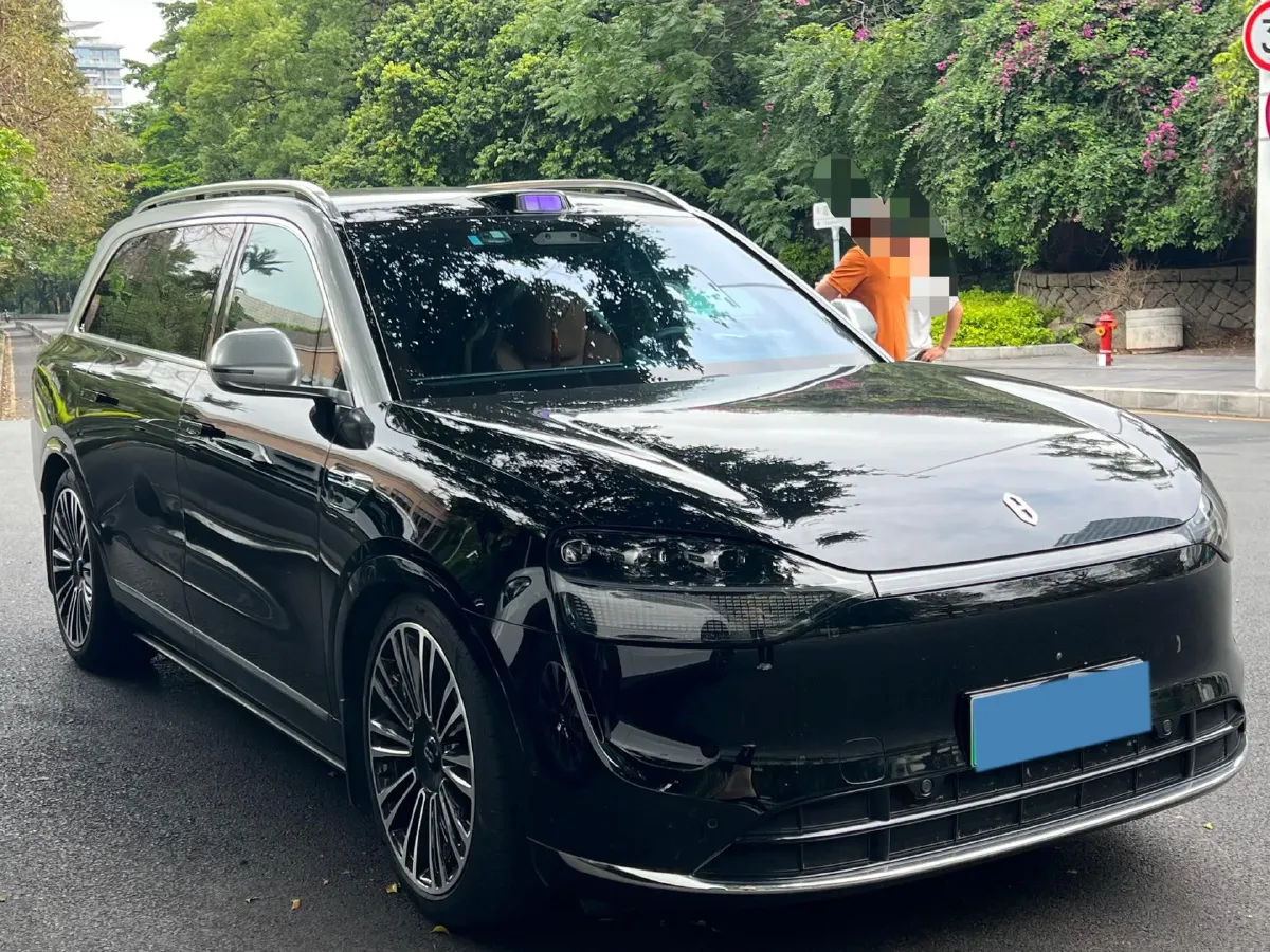 2024 AITO AITO M9 1.5T 152HP L4 REEV 42KWH,autocango,china used car exporter,china ev exporter,chinese used car exporter,chinese used ev exporter
