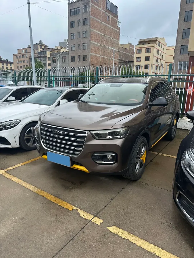 2018 Haval H6 1.5T 169HP L4 7DCT,autocango,china used car exporter,china ev exporter,chinese used car exporter,chinese used ev exporter