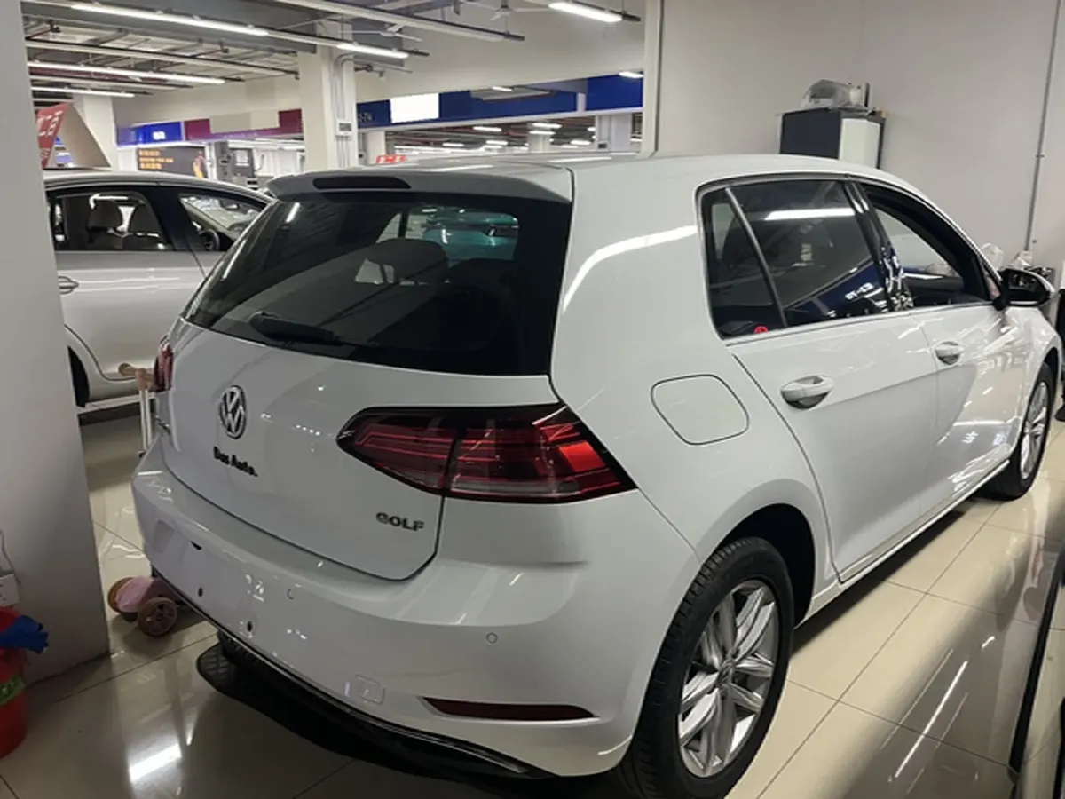 2018 Volkswagen Golf 1.6L 110HP L4 6AT,autocango,china used car exporter,china ev exporter,chinese used car exporter,chinese used ev exporter