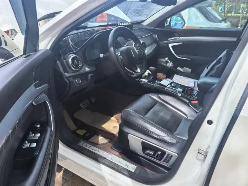 2017 WEY VV7 2.0T 234HP L4 7DCT,autocango,china used car exporter,china ev exporter,chinese used car exporter,chinese used ev exporter