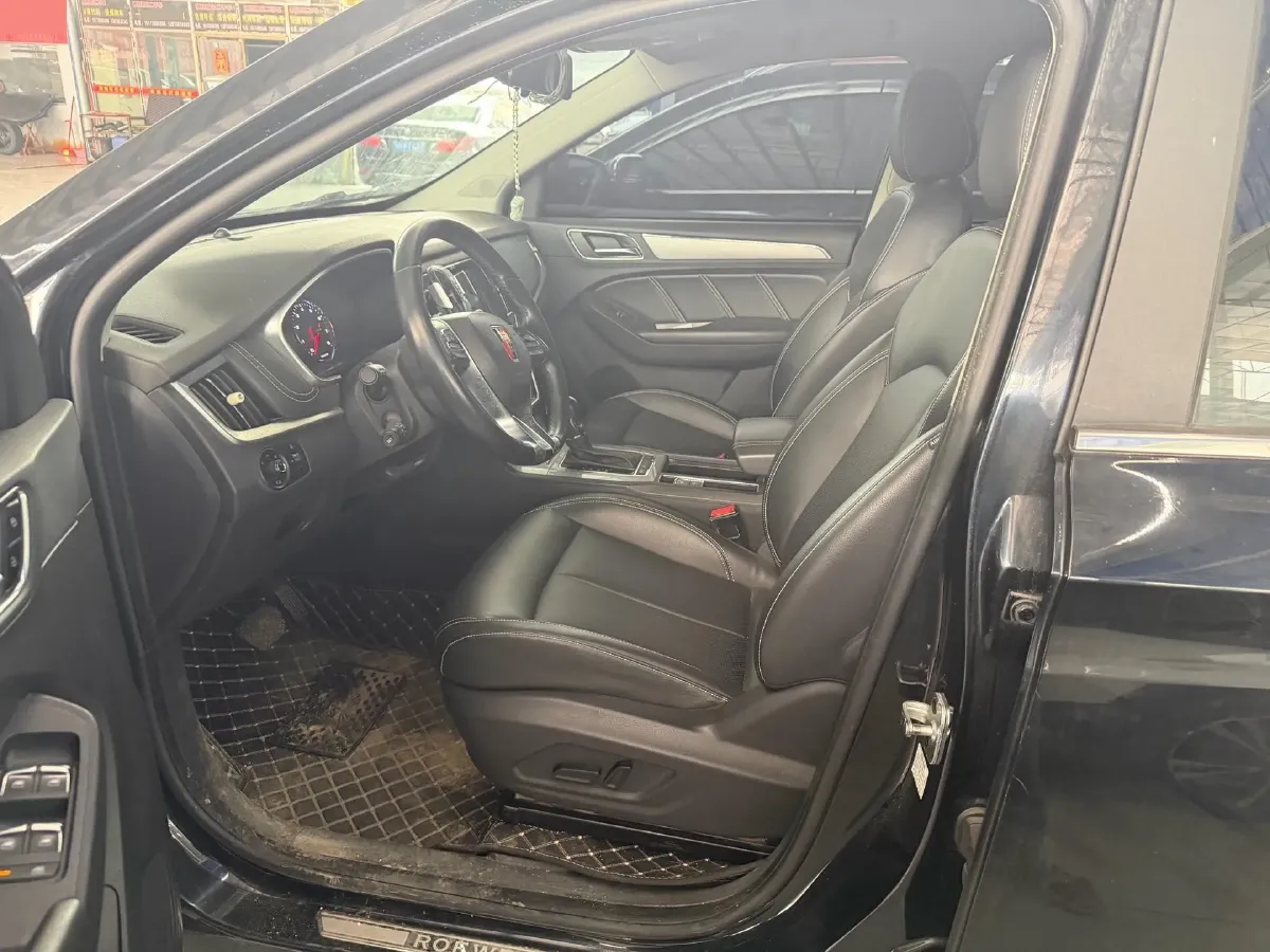 2019 Roewe i6 1.5T 169HP L4 7DCT,autocango,china used car exporter,china ev exporter,chinese used car exporter,chinese used ev exporter