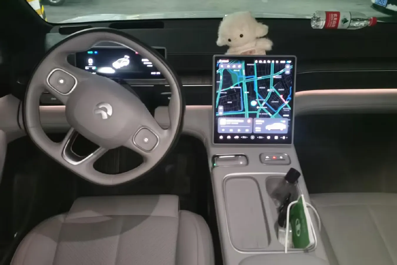 2024 NIO ES6 BEV 75KWH,autocango,china used car exporter,china ev exporter,chinese used car exporter,chinese used ev exporter