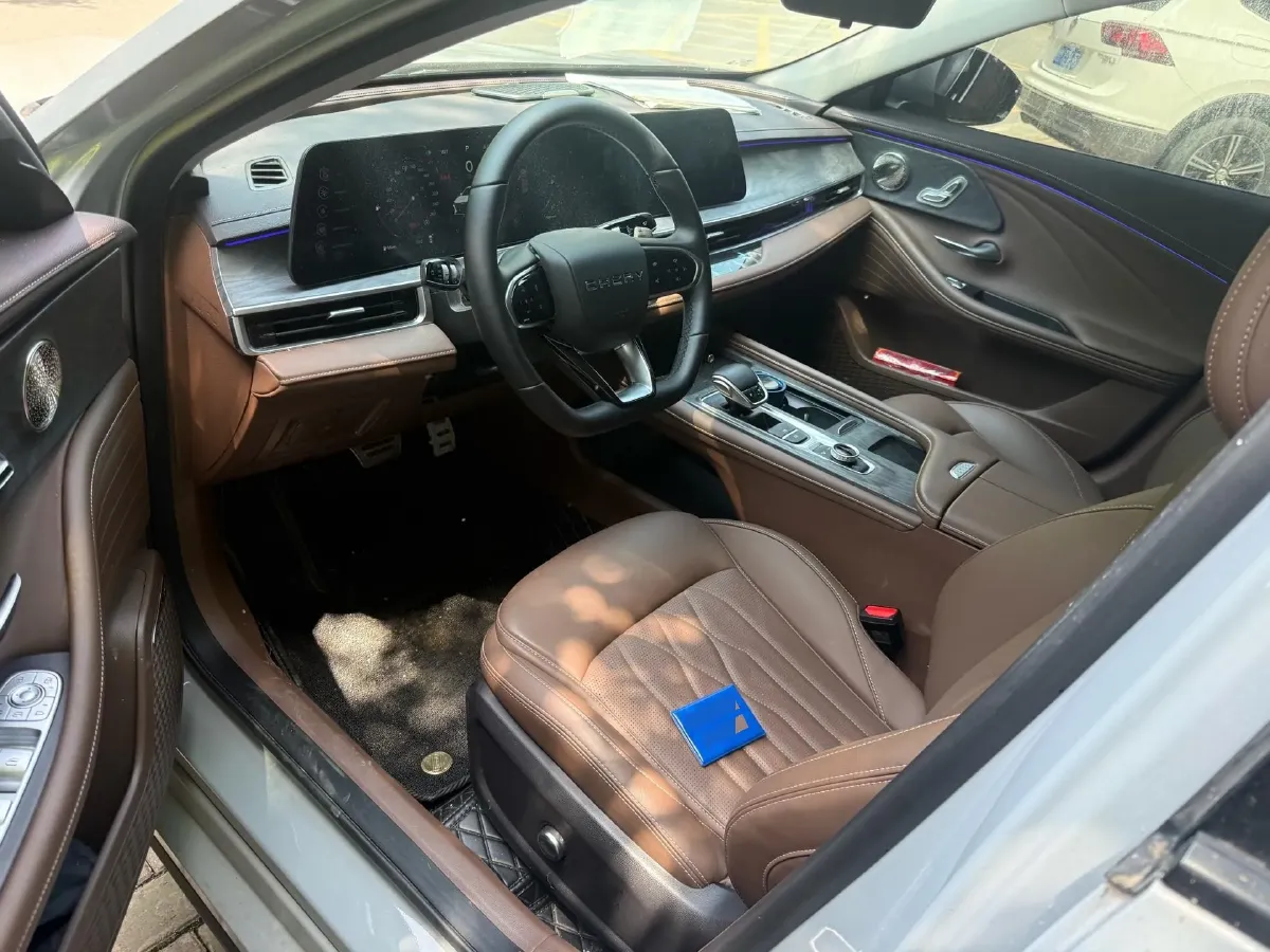 2024 Chery Arrizo 8 2.0T 254HP L4 7DCT,autocango,china used car exporter,china ev exporter,chinese used car exporter,chinese used ev exporter