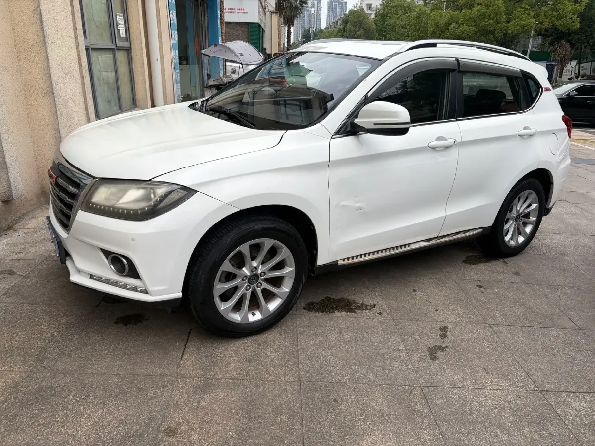 2017 Haval H2 1.5T 150HP L4 6MT,autocango,china used car exporter,china ev exporter,chinese used car exporter,chinese used ev exporter