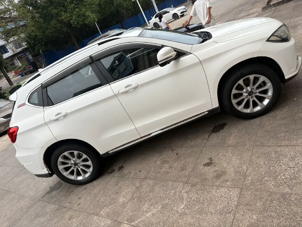 2017 Haval H2 1.5T 150HP L4 6MT,autocango,china used car exporter,china ev exporter,chinese used car exporter,chinese used ev exporter