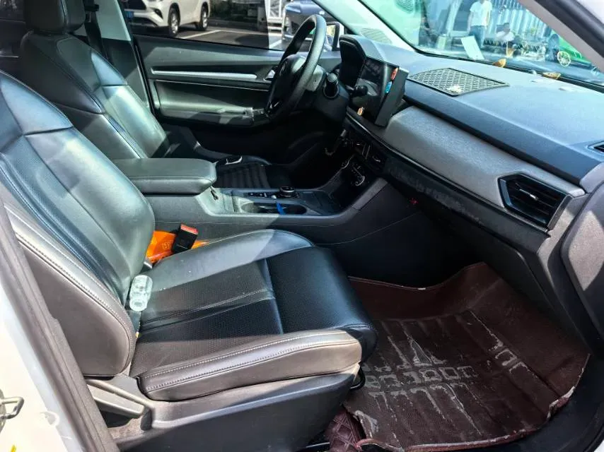 2021 Weltmeister E.5 BEV 49.92KWH,autocango,china used car exporter,china ev exporter,chinese used car exporter,chinese used ev exporter