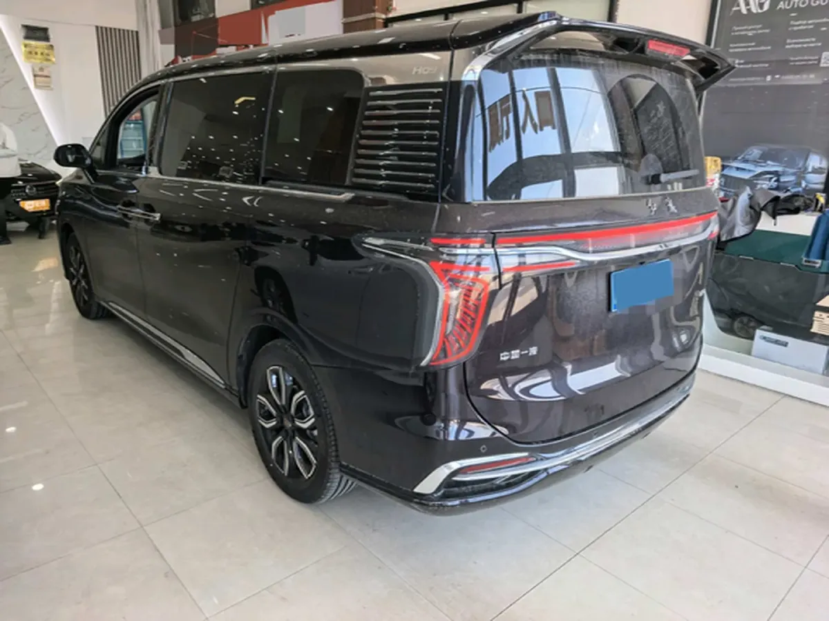 2023 HongQi HQ9 2.0T 252HP L4 8AT,autocango,china used car exporter,china ev exporter,chinese used car exporter,chinese used ev exporter