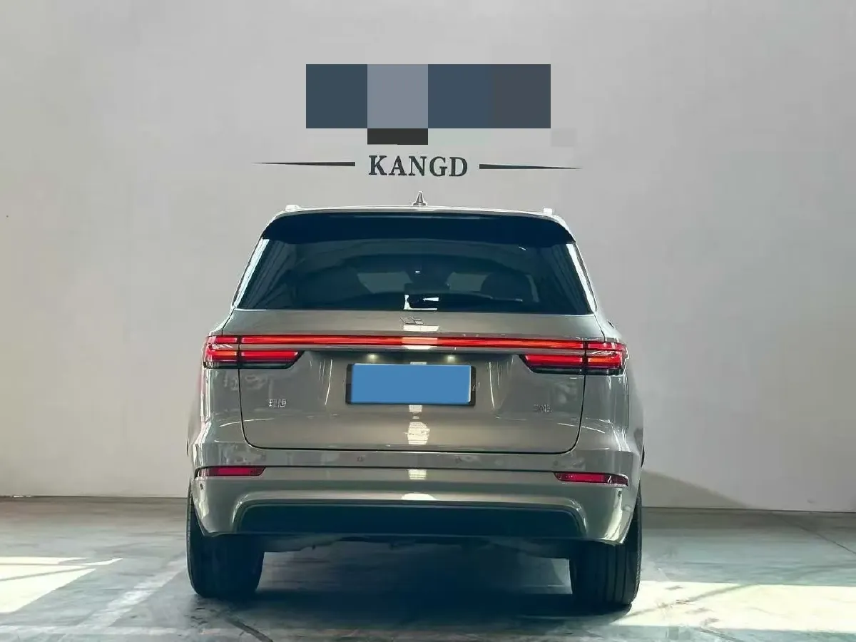 2020 Li ONE Range Extended 131HP REEV 40.5KWH,autocango,china used car exporter,china ev exporter,chinese used car exporter,chinese used ev exporter
