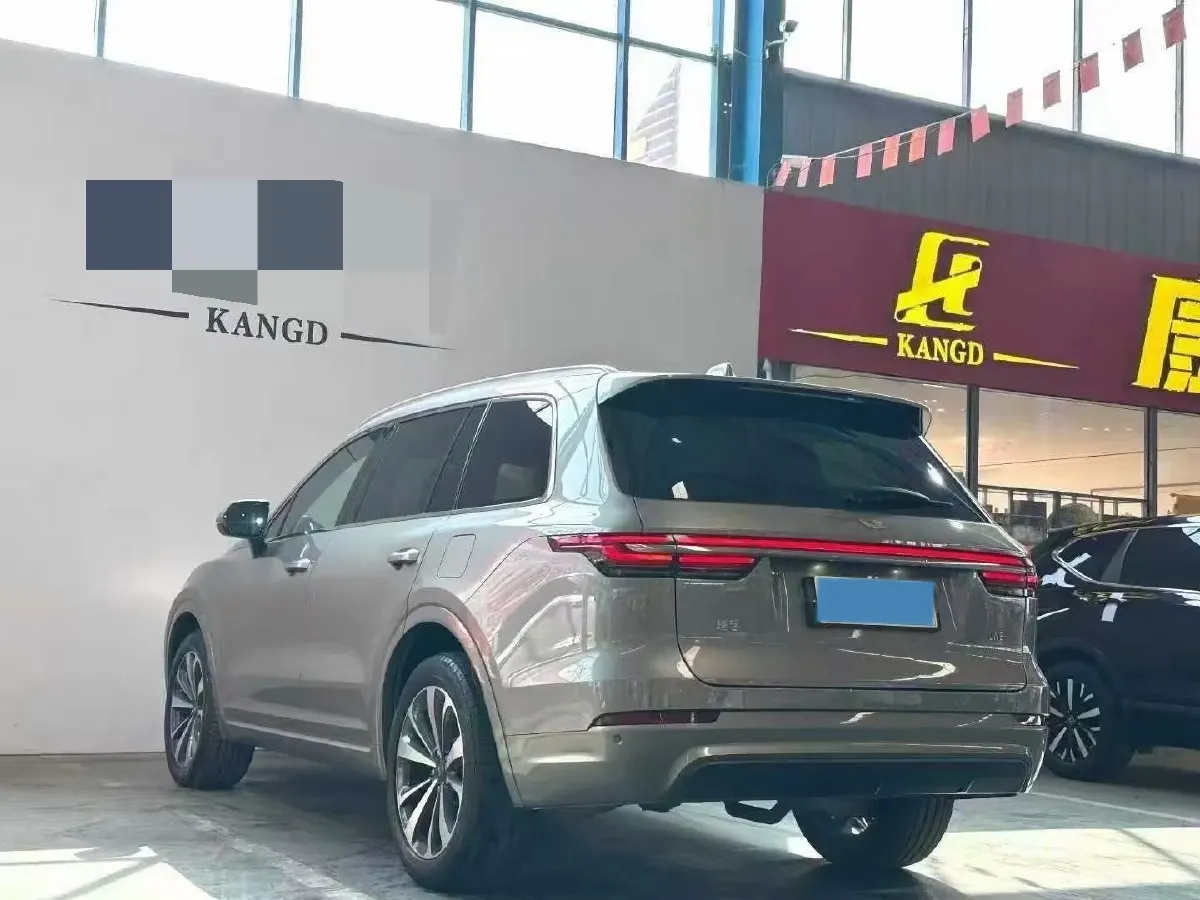 2020 Li ONE Range Extended 131HP REEV 40.5KWH,autocango,china used car exporter,china ev exporter,chinese used car exporter,chinese used ev exporter