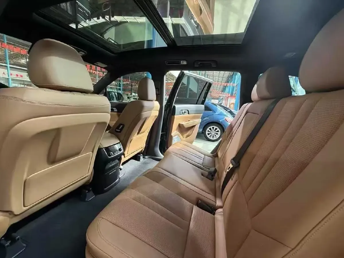 2020 Li ONE Range Extended 131HP REEV 40.5KWH,autocango,china used car exporter,china ev exporter,chinese used car exporter,chinese used ev exporter