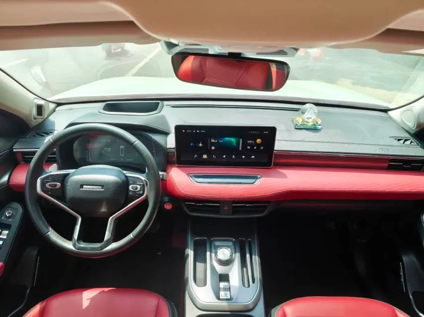 2021 Haval Jolion 1.5T 150HP L4 7DCT,autocango,china used car exporter,china ev exporter,chinese used car exporter,chinese used ev exporter