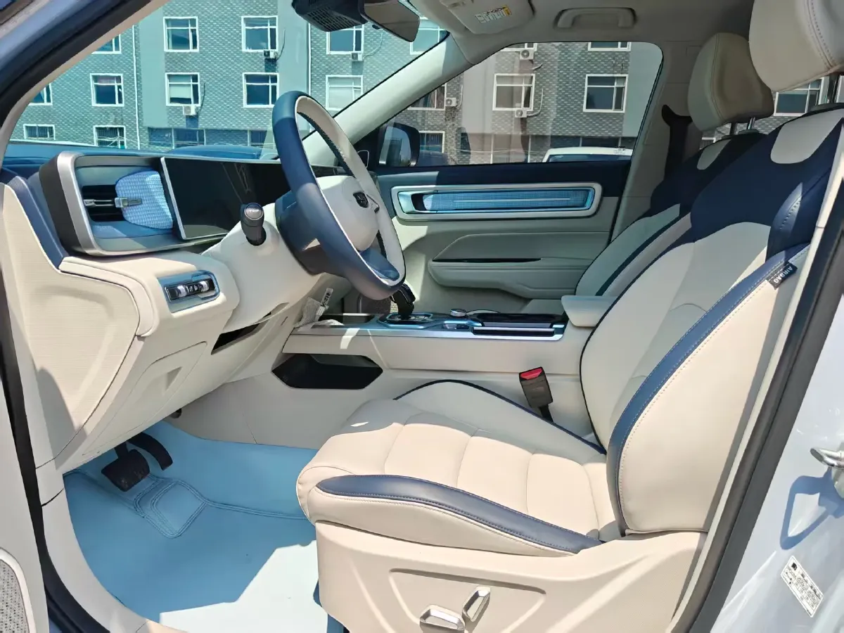 2024 DongFeng Aeolus YiXuan MAX 1.5T 197HP L4 7DCT,autocango,china used car exporter,china ev exporter,chinese used car exporter,chinese used ev exporter