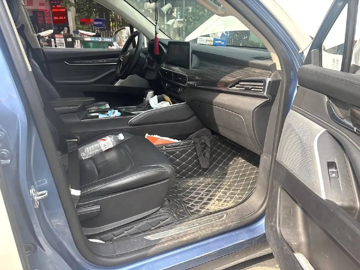 2017 MAXUS D90 2.0T 224HP L4 6AT,autocango,china used car exporter,china ev exporter,chinese used car exporter,chinese used ev exporter