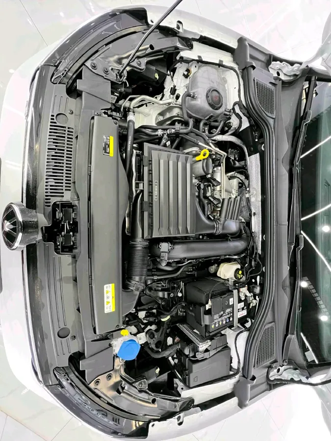 2023 Volkswagen Golf 1.4T 150HP L4 7DCT,autocango,china used car exporter,china ev exporter,chinese used car exporter,chinese used ev exporter