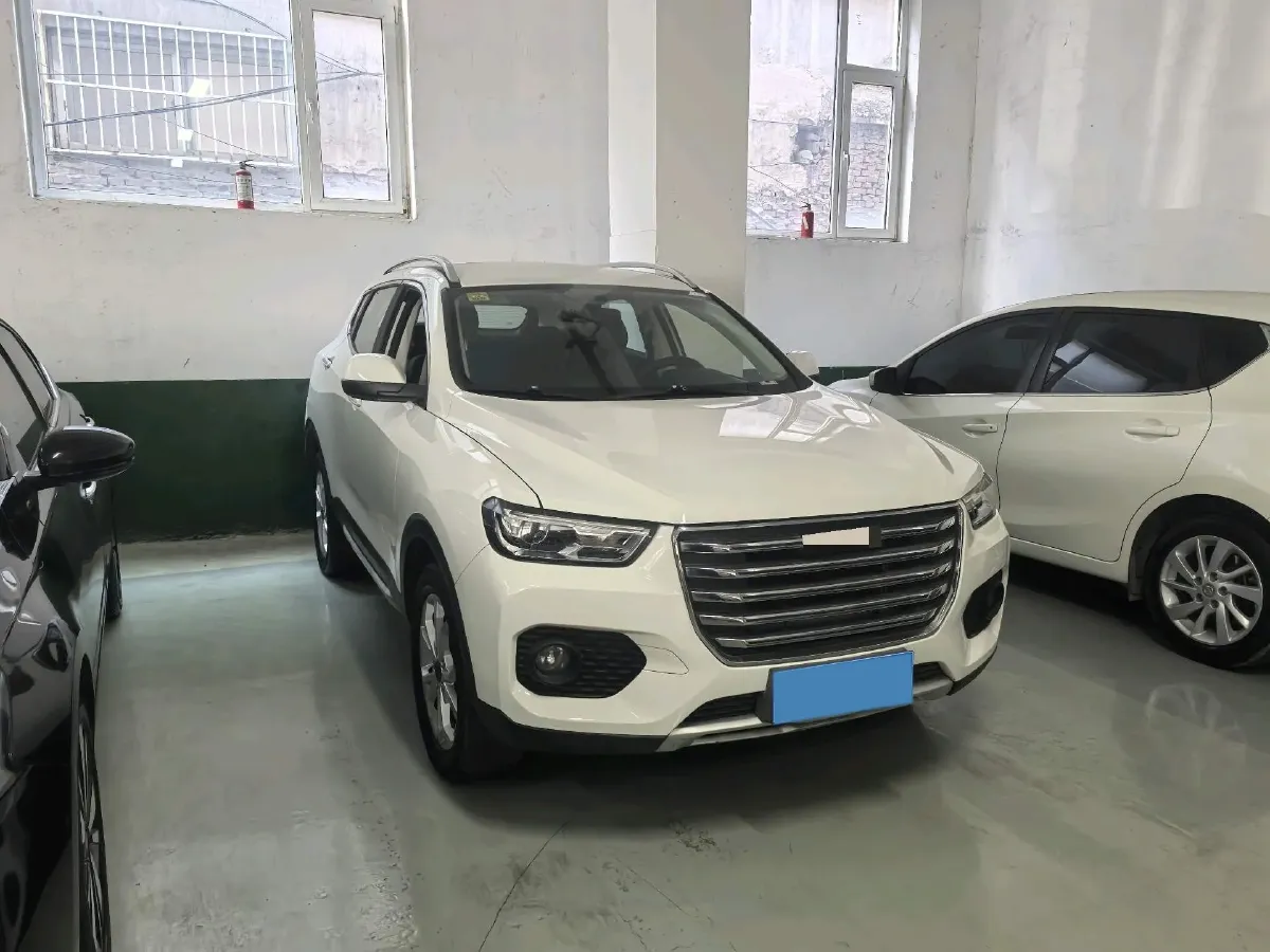 2017 Haval H2s 1.5T 150HP L4 6MT,autocango,china used car exporter,china ev exporter,chinese used car exporter,chinese used ev exporter