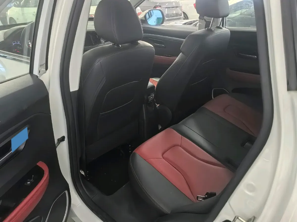 2017 Haval H2s 1.5T 150HP L4 6MT,autocango,china used car exporter,china ev exporter,chinese used car exporter,chinese used ev exporter