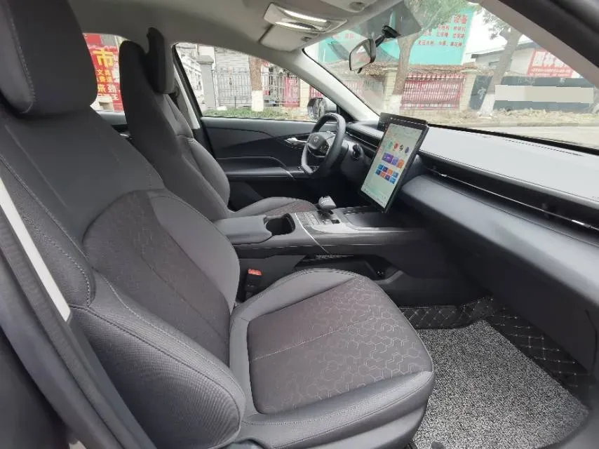 2024 ChangAn QiYuan A05 1.5L 110HP L4 E-CVT PHEV 9.07KWH,autocango,china used car exporter,china ev exporter,chinese used car exporter,chinese used ev exporter