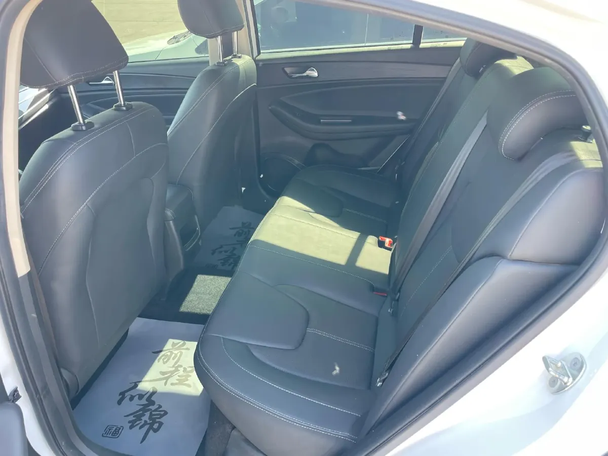 2023 Chery Arrizo 5 1.5L 116HP L4 5MT,autocango,china used car exporter,china ev exporter,chinese used car exporter,chinese used ev exporter