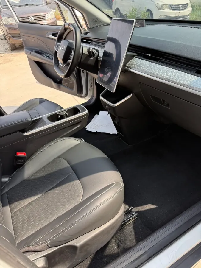 2022 Leapmotor T03 BEV 41KWH,autocango,china used car exporter,china ev exporter,chinese used car exporter,chinese used ev exporter
