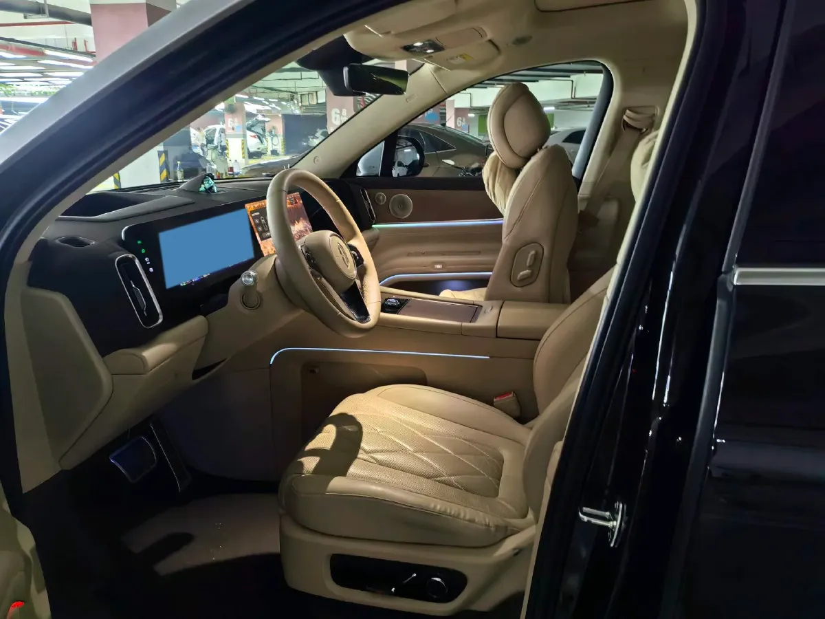 2024 AITO AITO M9 1.5T 152HP L4 REEV 42KWH,autocango,china used car exporter,china ev exporter,chinese used car exporter,chinese used ev exporter