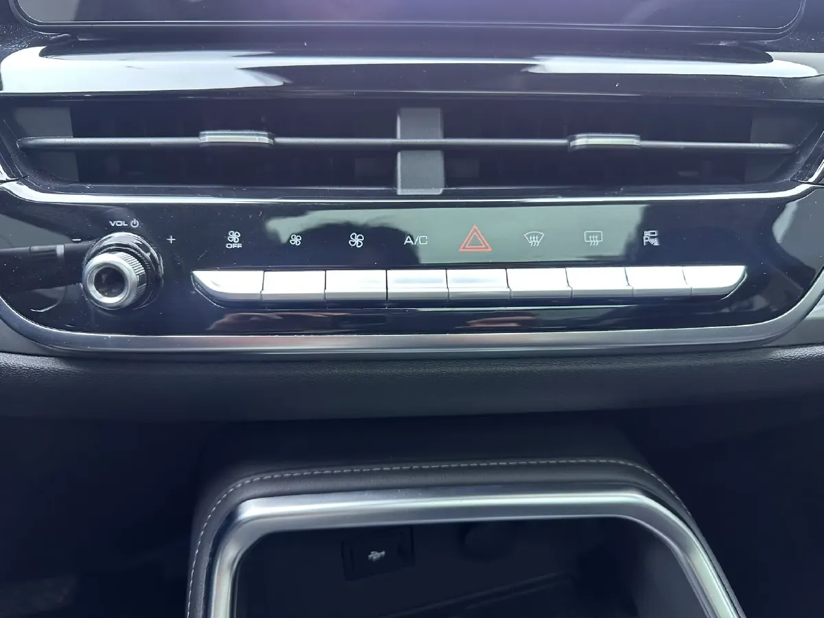 2021 Haval H6 1.5T 150HP L4 7DCT,autocango,china used car exporter,china ev exporter,chinese used car exporter,chinese used ev exporter
