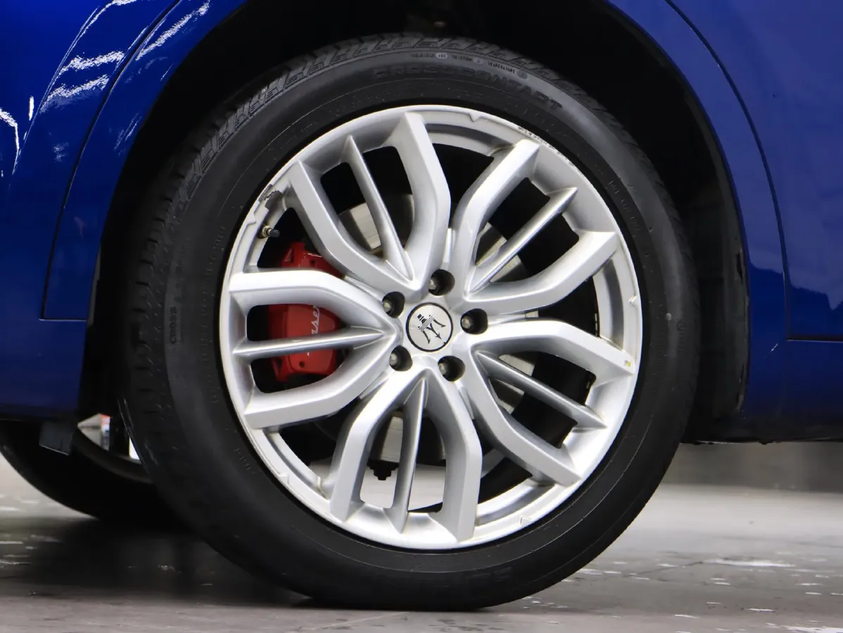 2022 Maserati Levante 3.0T 350HP V6 8AT,autocango,china used car exporter,china ev exporter,chinese used car exporter,chinese used ev exporter