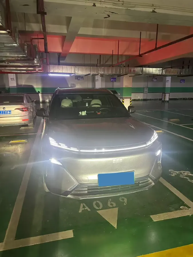 2025 Geely Galaxy Starship 7 1.5L 112HP L4 1DHT PHEV 19.09KWH,autocango,china used car exporter,china ev exporter,chinese used car exporter,chinese used ev exporter