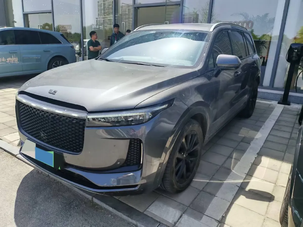 2020 Li ONE Range Extended 131HP REEV 40.5KWH,autocango,china used car exporter,china ev exporter,chinese used car exporter,chinese used ev exporter