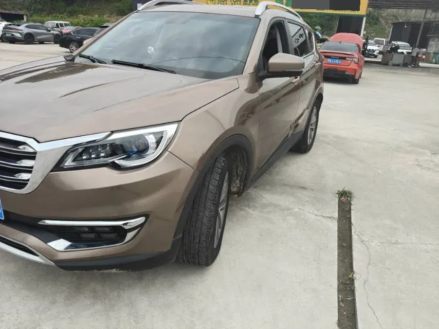2018 SWM X7 1.8L 137HP L4 5MT,autocango,china used car exporter,china ev exporter,chinese used car exporter,chinese used ev exporter