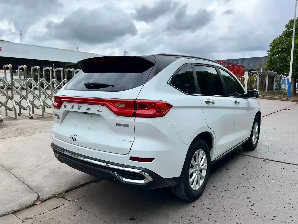2021 Haval M6 1.5T 150HP L4 7DCT,autocango,china used car exporter,china ev exporter,chinese used car exporter,chinese used ev exporter