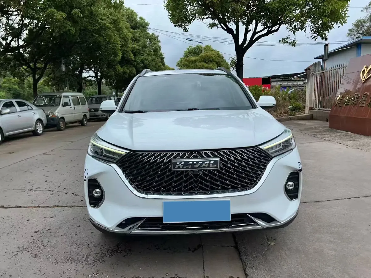 2021 Haval M6 1.5T 150HP L4 7DCT,autocango,china used car exporter,china ev exporter,chinese used car exporter,chinese used ev exporter