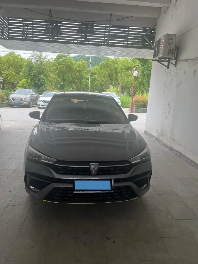 2021 Roewe i5 1.5L 120HP L4 CVT,autocango,china used car exporter,china ev exporter,chinese used car exporter,chinese used ev exporter