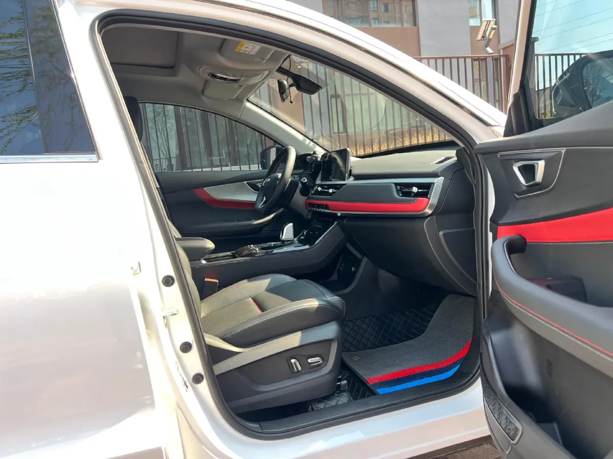 2022 Chery Tiggo 7 1.5T 156HP L4 CVT,autocango,china used car exporter,china ev exporter,chinese used car exporter,chinese used ev exporter