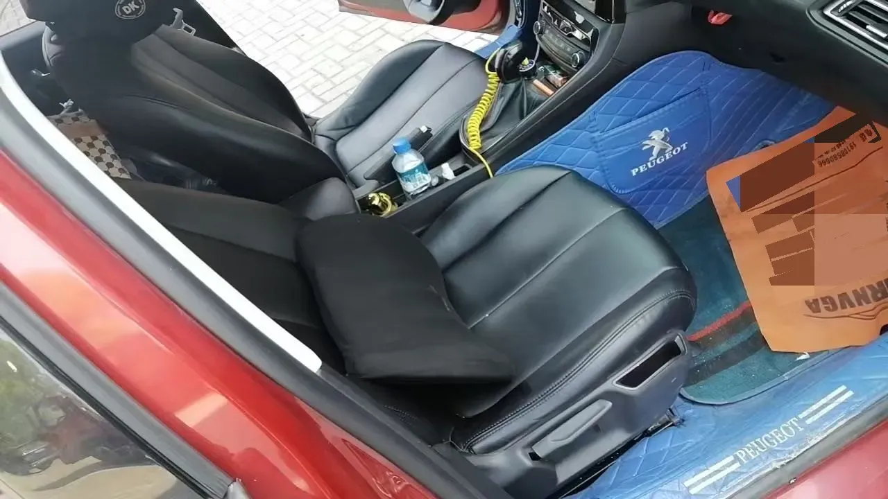 2018 Peugeot 308 1.6L 117HP L4 5MT,autocango,china used car exporter,china ev exporter,chinese used car exporter,chinese used ev exporter